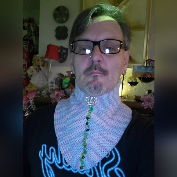Handmade and Beaded Neck Collar Scarf - Picture 2 of 8
